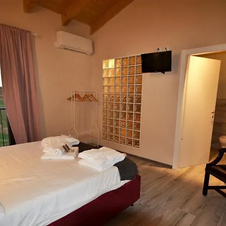 Bed & Breakfast Corte Della Birra - Oldo 4*
